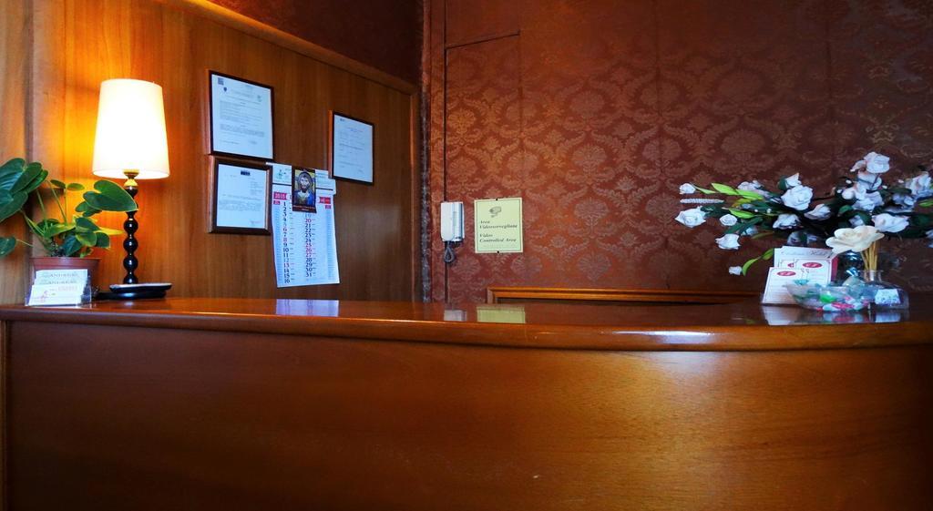 Hotel Cristina Róma Kültér fotó